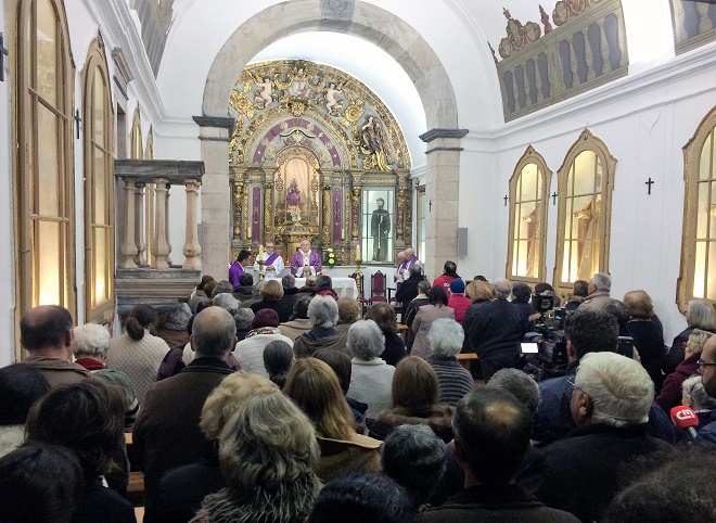 Missa celebrada em Borba no dia 21 de Novembro de 2018, dois depois do colapso da estrada municipal 255