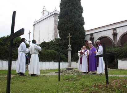 2 de Novembro: Arcebispo de Évora celebrou Eucaristia não comunitária na Cartuxa por todos os fiéis defuntos